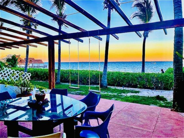 Punta Me Beach Suites 칸쿤 외부 사진